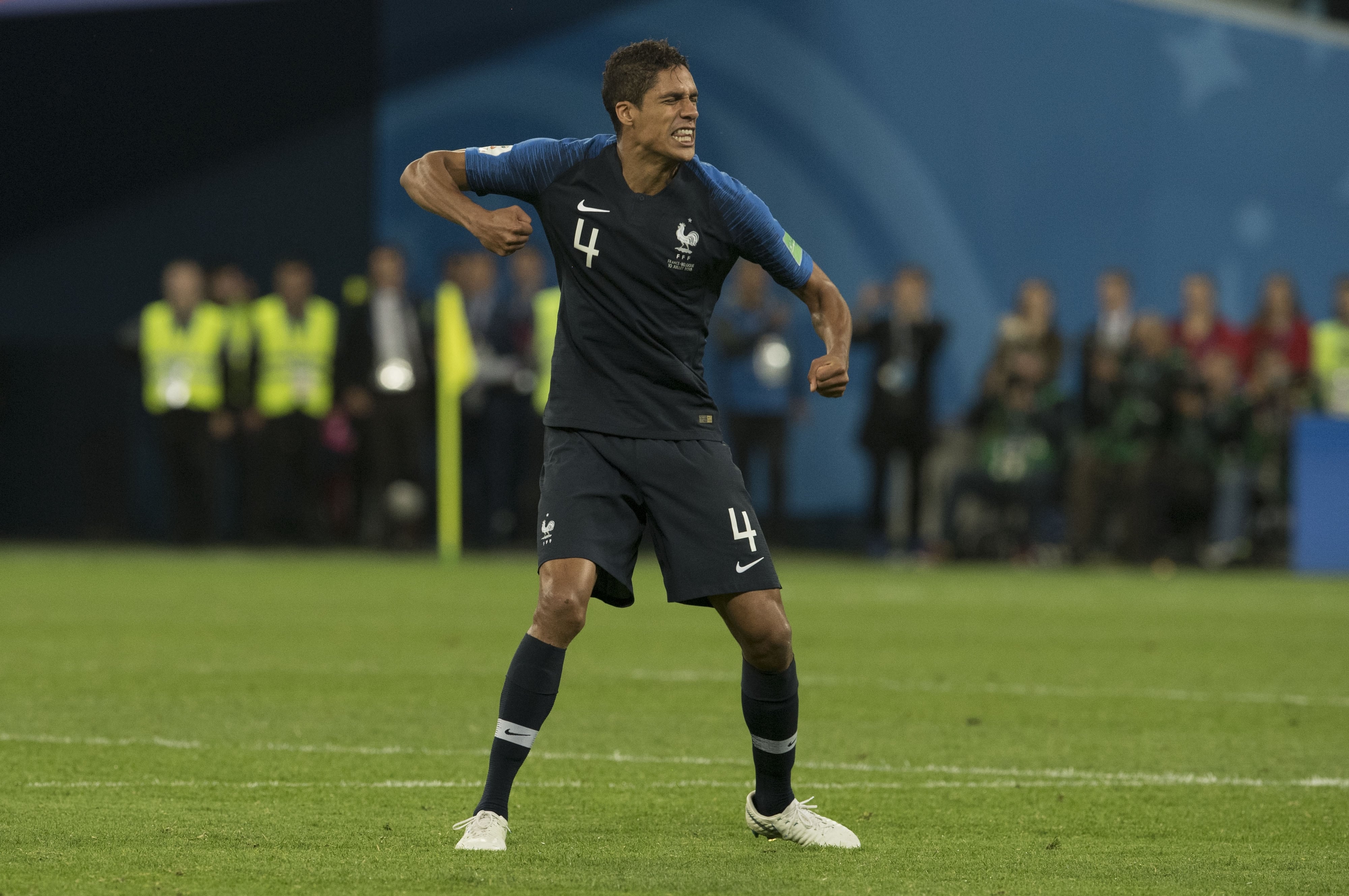 Raphael Varane con Francia