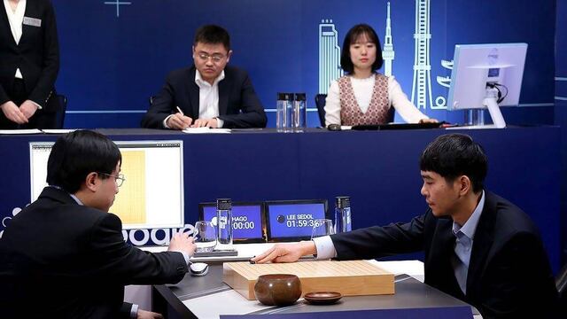 AlphaGo de Google se impone a Lee Sedol en serie de go