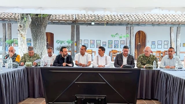 Salomón Jara garantiza coordinación para la gobernabilidad de Juchitán