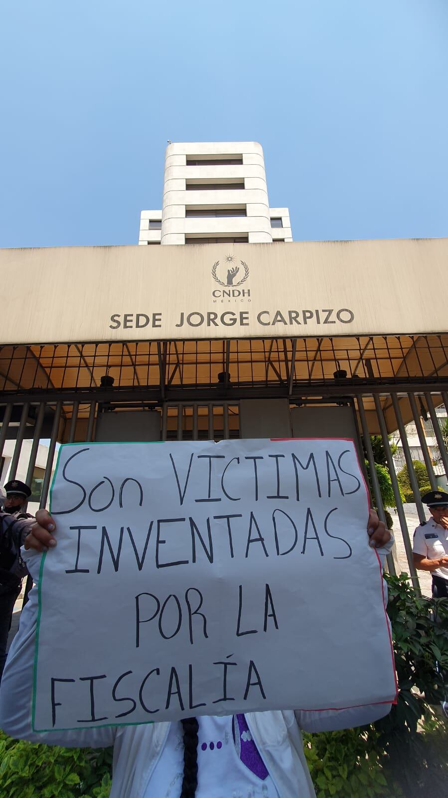 Protesta por Cuauhtémoc Gutiérrez de la Torre en la CNDH