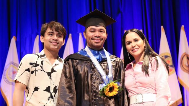 Pacquiao celebra su graduación junto a su familia