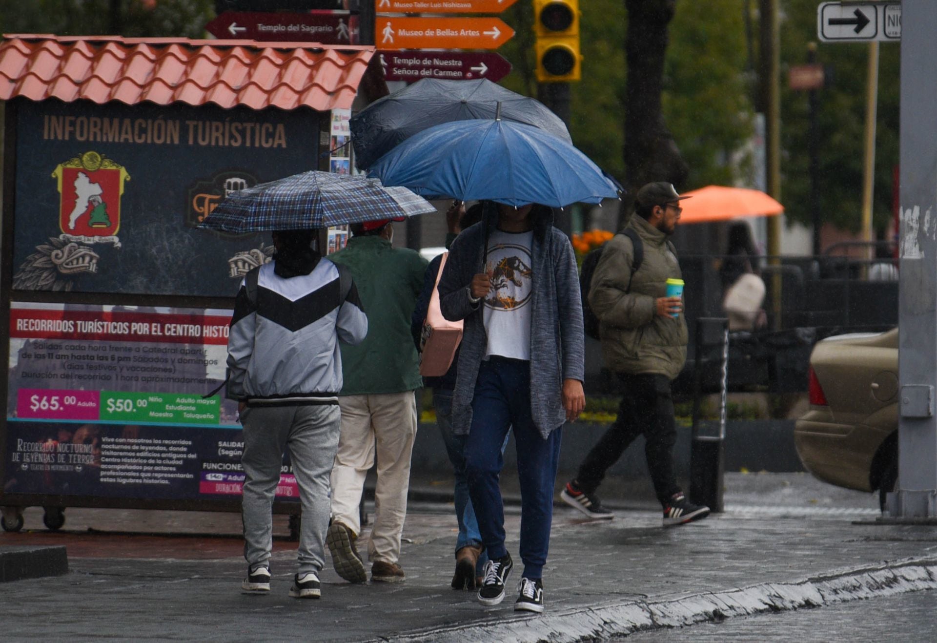 Bajas temperaturas y lluvias