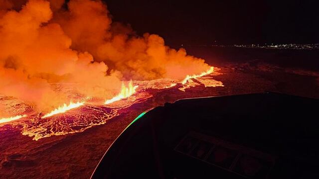 Islandia declara estado de emergencia tras erupción volcánica