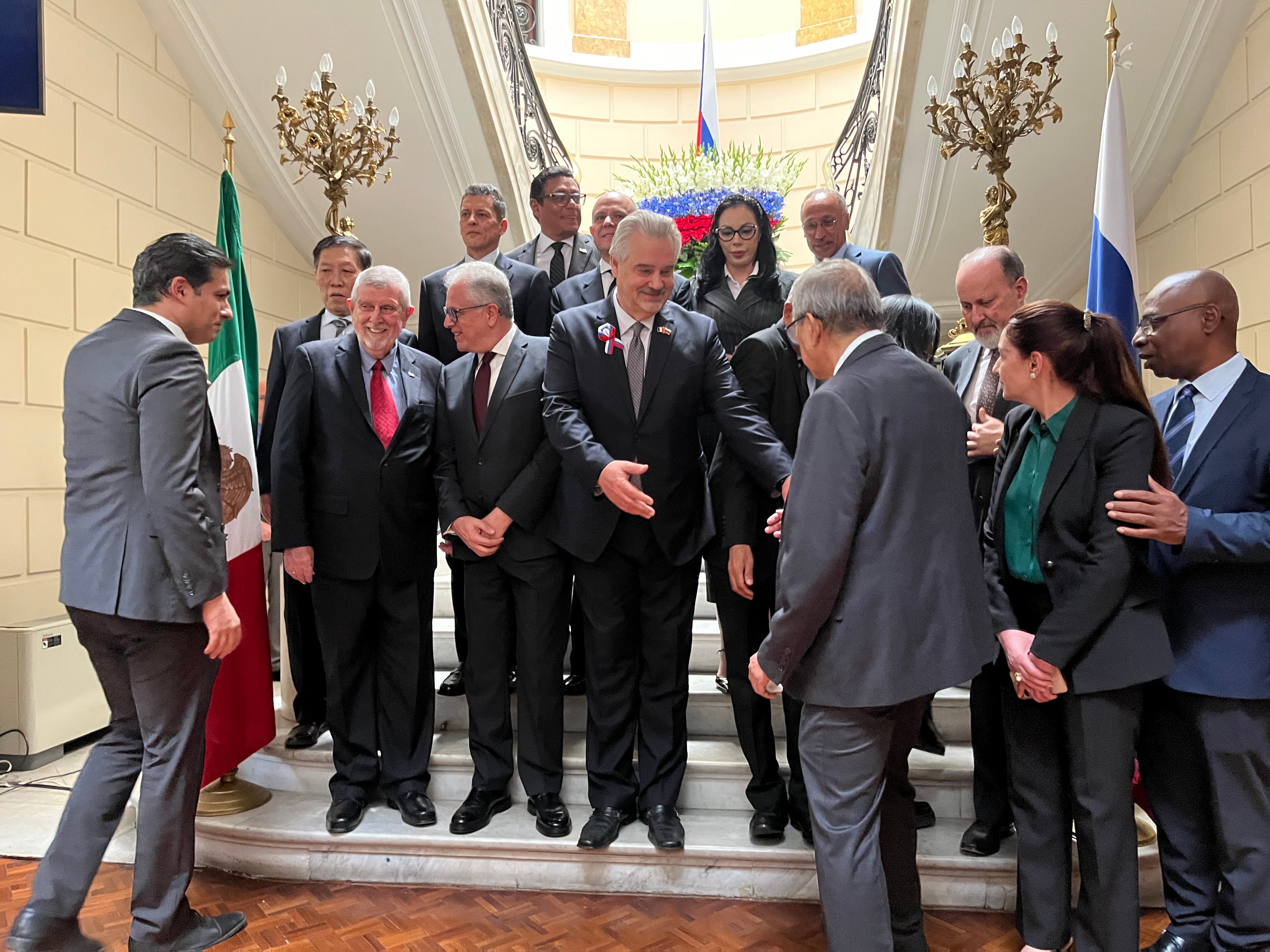 El embajador de Rusia en México, Nikolay Sofinskiy, conmemoró el Día Nacional de Rusia el 11 de junio de 2025