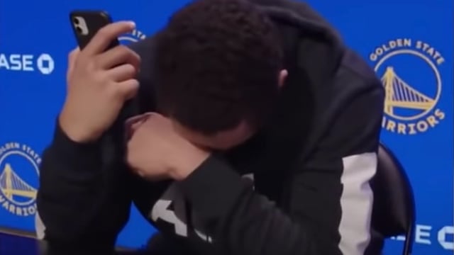 Juan Toscano lloró tras renovar su contrato con los Warriors