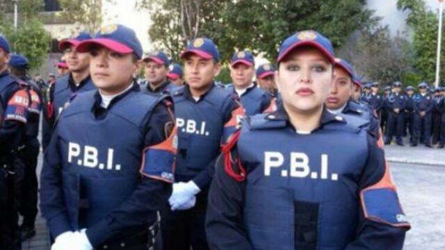 Hoy vivimos tiempos canallas, de violencia, de inseguridad, de miedo. Sin duda, reitero, las acciones de estos ciudadanos y servidores públicos son excepcionales.