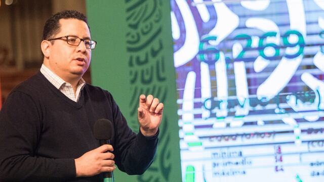 José Luis Alomía en la conferencia sobre coronavirus