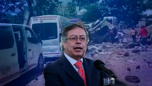 Petro llama “terroristas” a autores del atentado en la vía Panamericana