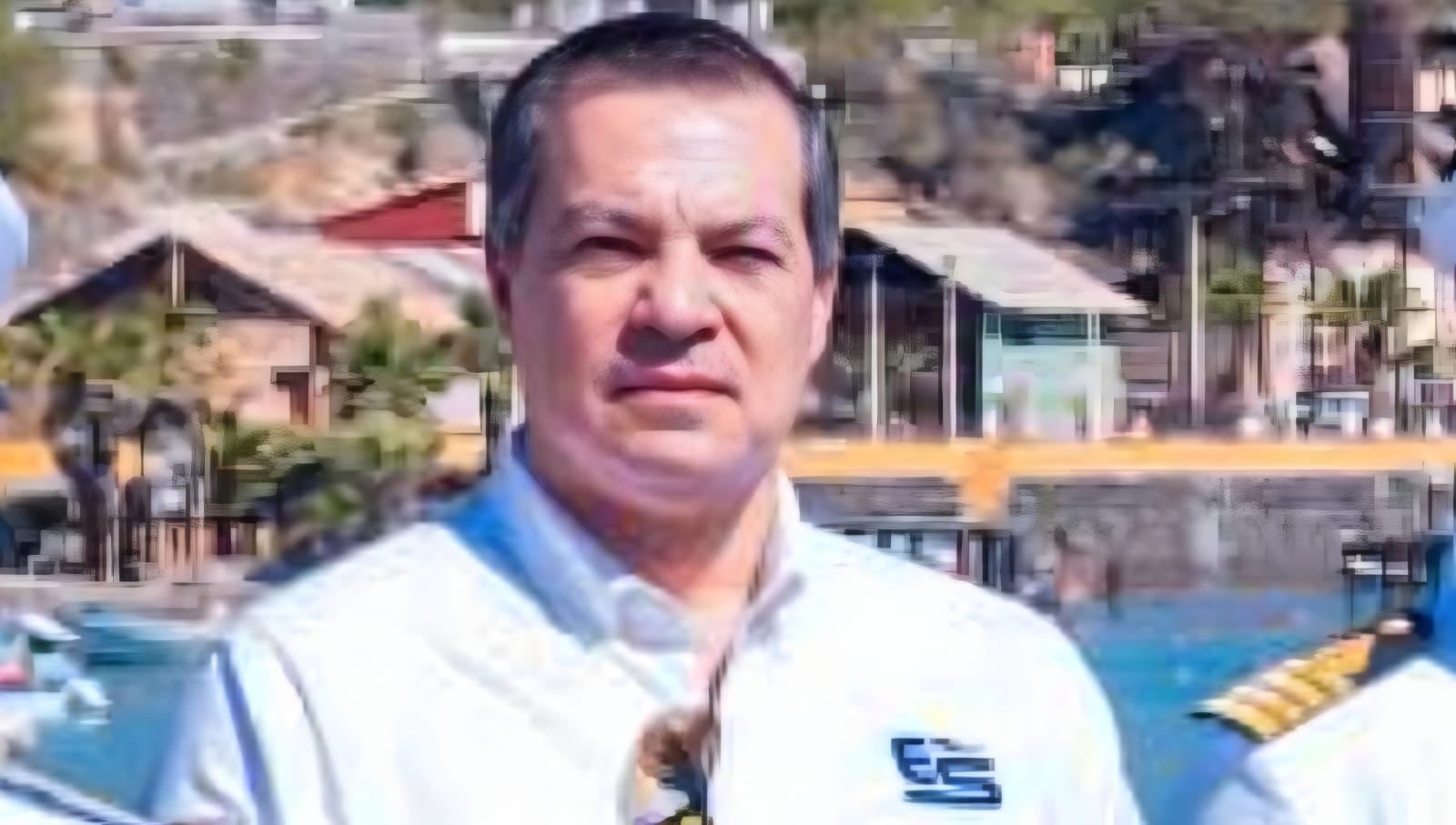 Carlos Patterson Olivas