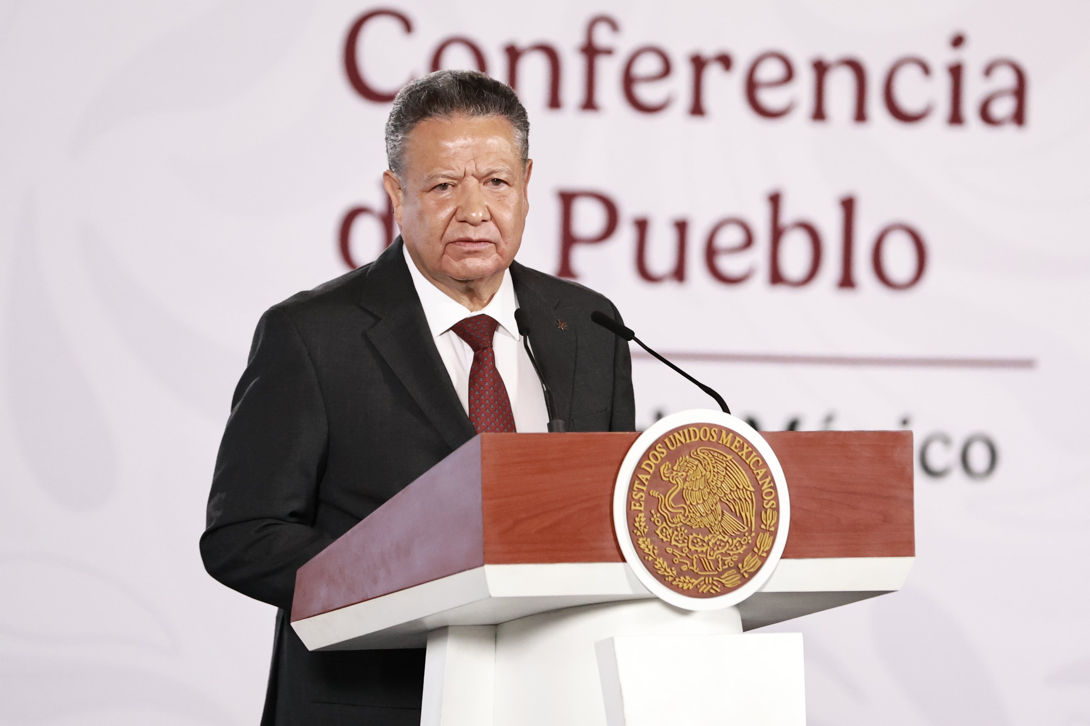 Julio Menchaca anuncia inversión de 16 mil 606 mdp en Hidalgo.
