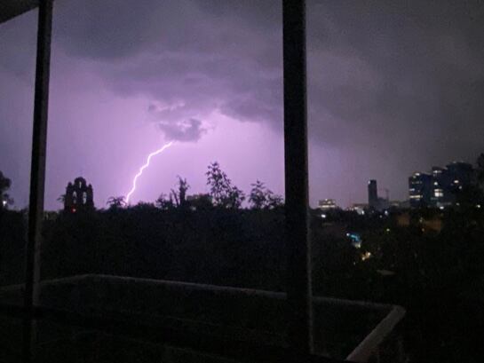 Foto, Héctor Palacio