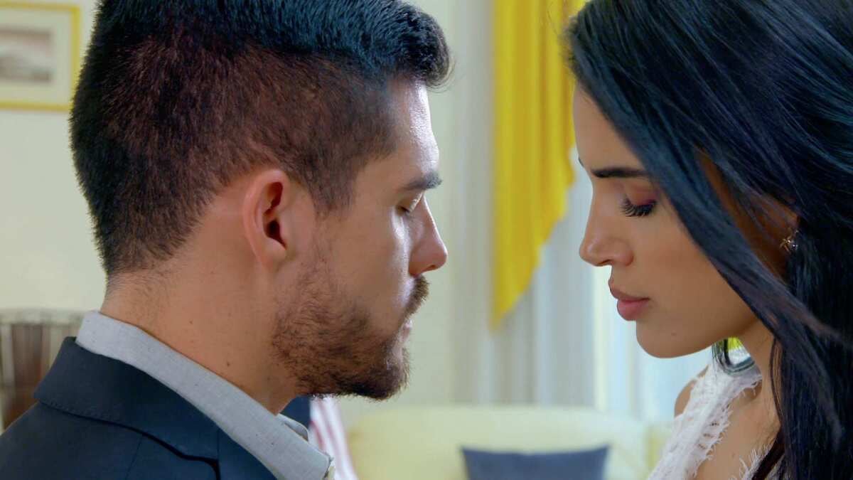 La Rosa de Guadalupe: ¿De qué trata “El hombre del clavel rojo”?