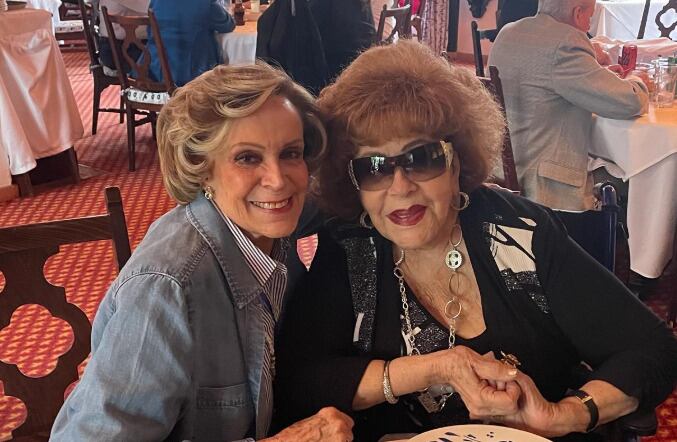 Mónica Marbán y Silvia Pinal