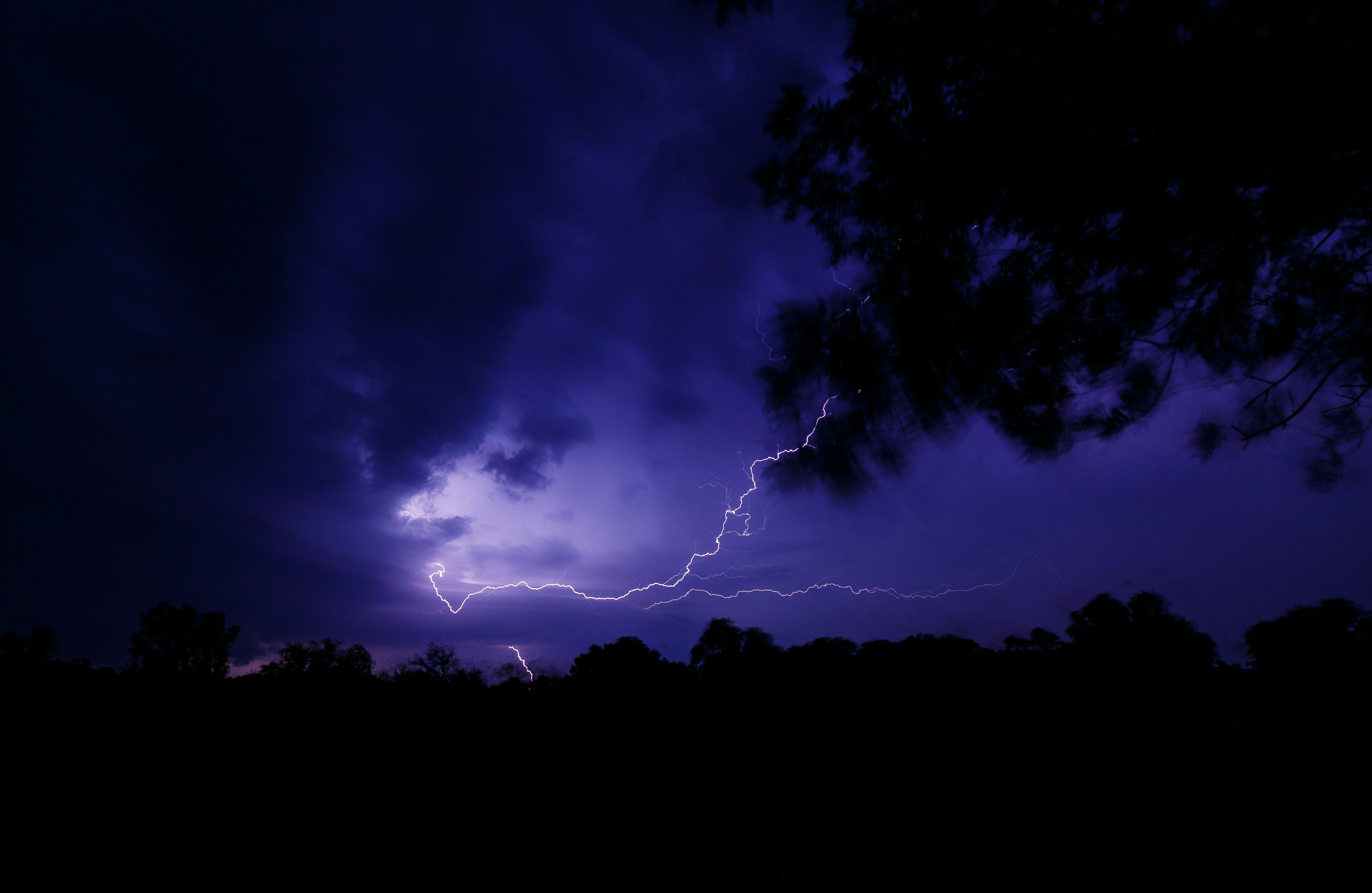 Tormenta eléctrica