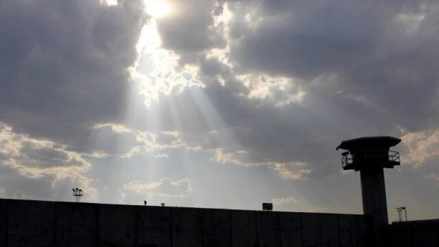 Reclusorio. Amparo a reclusos.