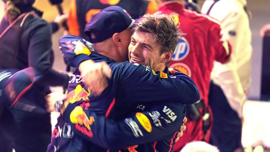 Max Verstappen gana el GP de Qatar 2025 y acorta distancias con Norris