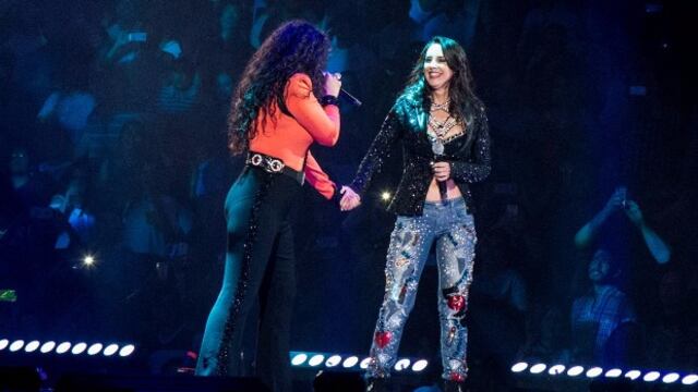 Litzy junto a Irán Castillo