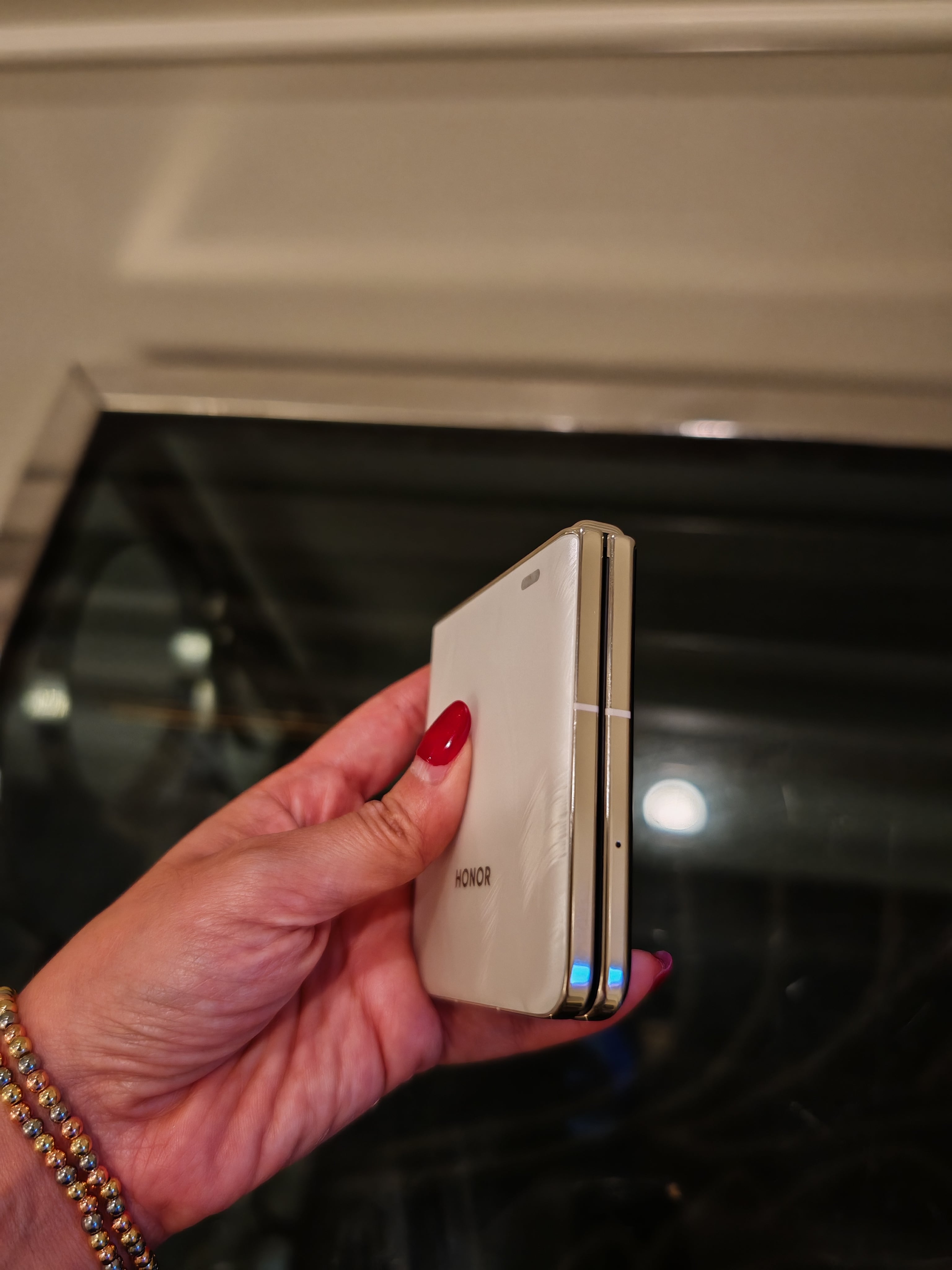 HONOR Magic V Flip, foto tomada con HONOR Magic6 Pro