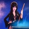 ‘Elvira, la dama de la oscuridad’ sale del closet; tiene una relación de 19 años con una mujer