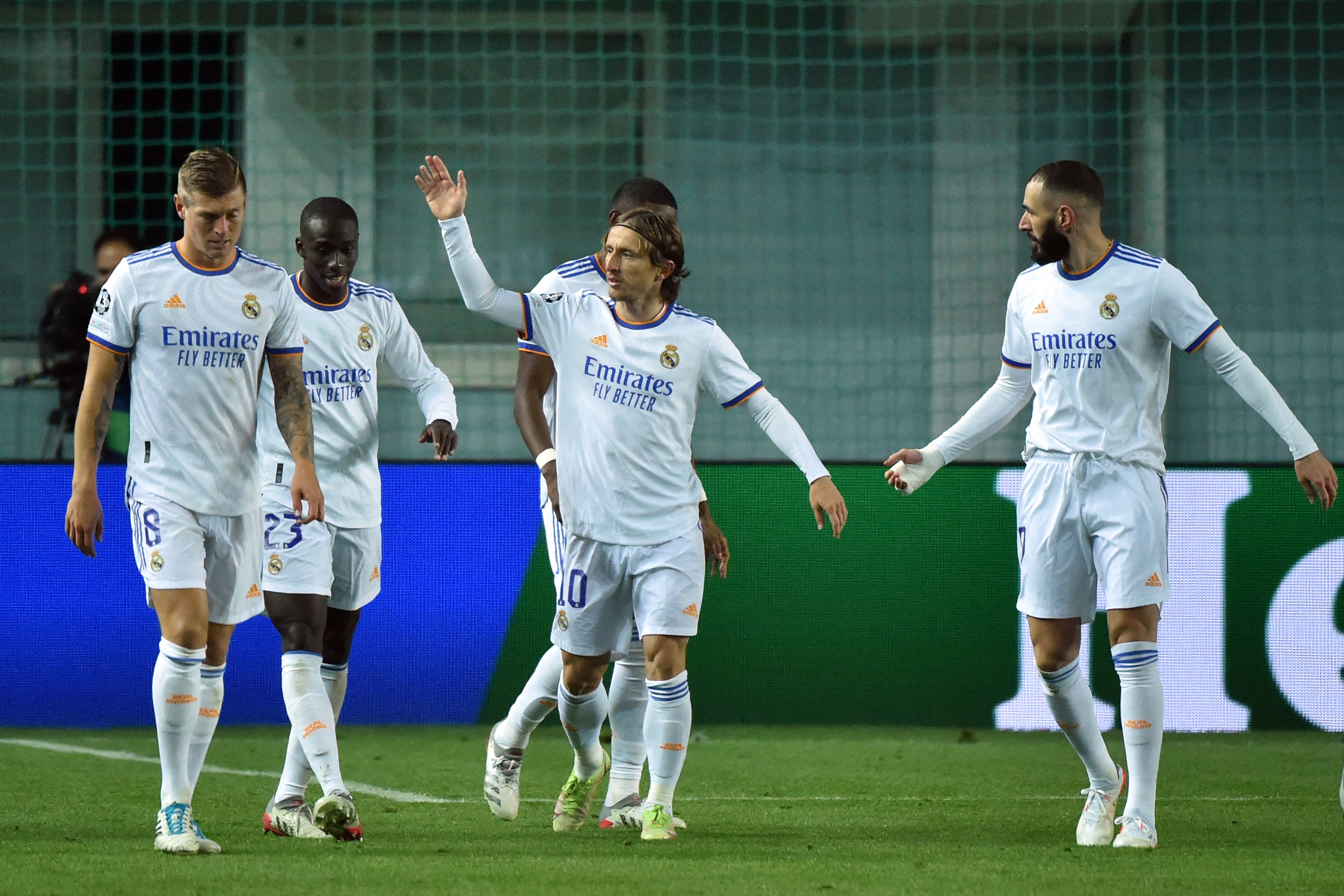 Real Madrid aseguró su boleto a los octavos de final de la Champions League.
