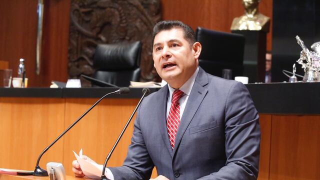 Alejandro Armenta, senador de Morena