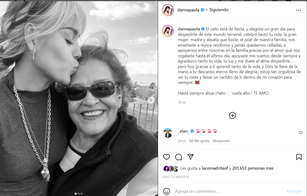 Danna Paola y su abuelita