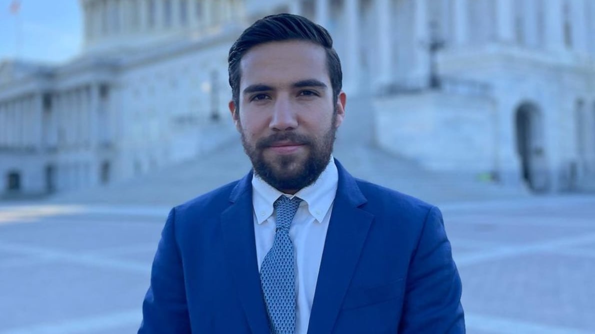 Hijo de Felipe Calderón inicia su carrera política con discurso en el Senado de Estados Unidos; pide proteger la democracia