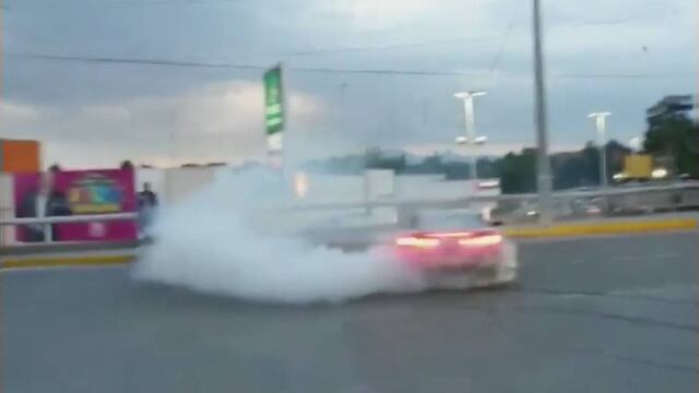 Junior farolea en Naucalpan