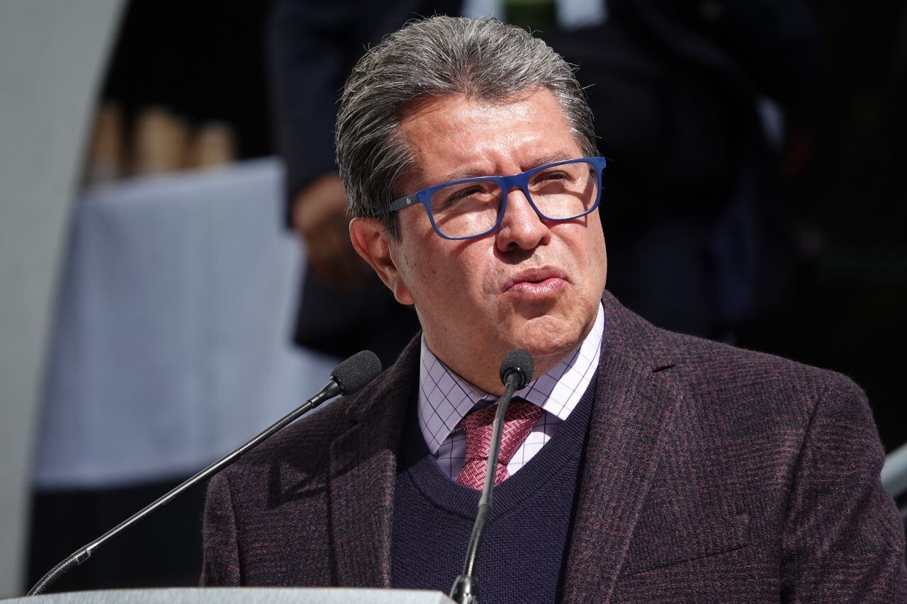 Ricardo Monreal se abstiene de votar por reforma sobre Guardia Nacional