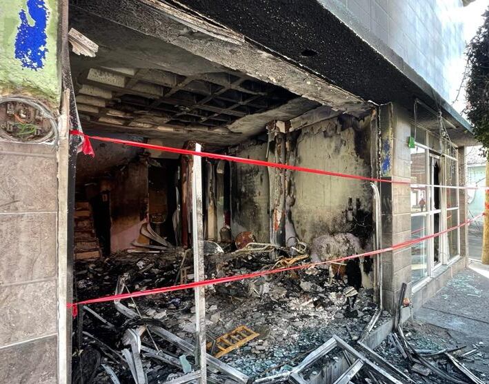 Incendian funeraria y secuestran al encargado en Irapuato, Guanajuato