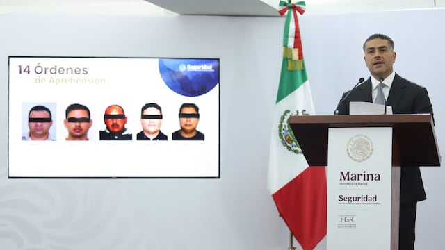 Conferencia de Omar García Harfuch sobre huachicol en la Secretaría de Marina