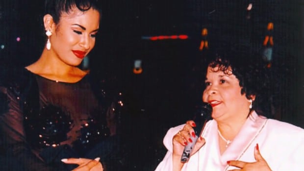 Selena Quintanilla y Yolanda Saldívar