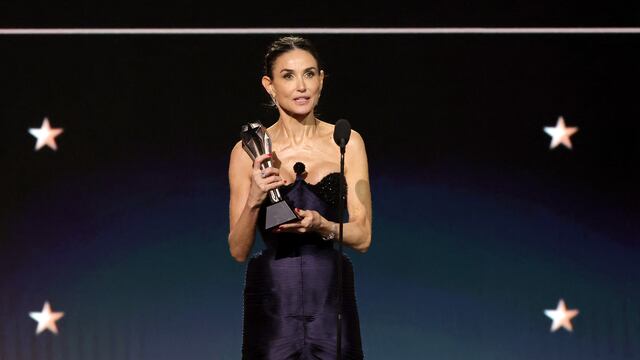 Demi Moore en los Critics Choice Awards 2025