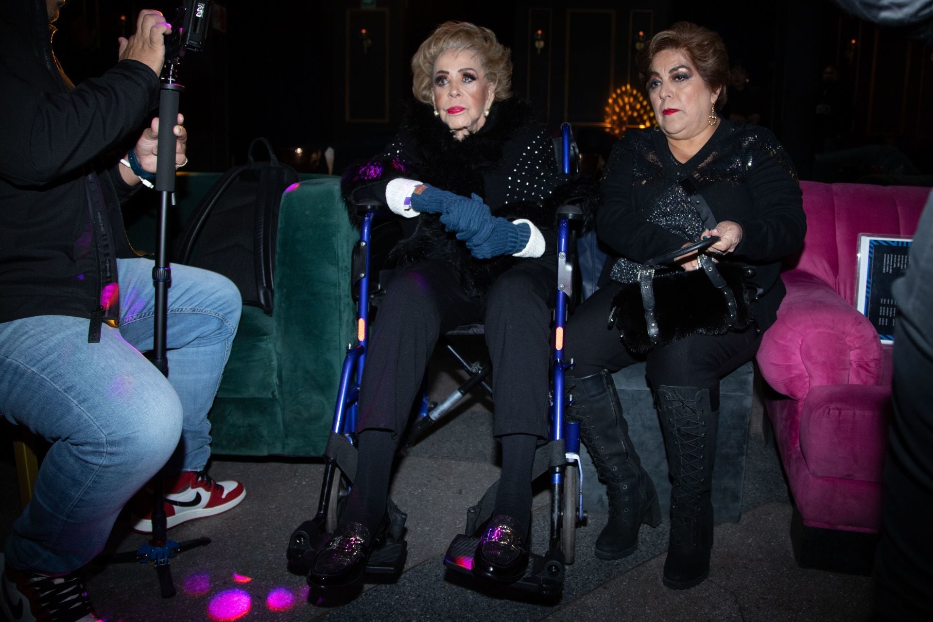 Silvia Pinal y  Efigenia Ramos.