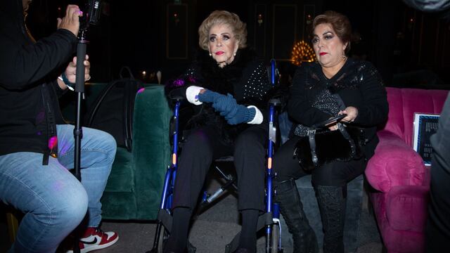 Silvia Pinal y Efigenia Ramos.