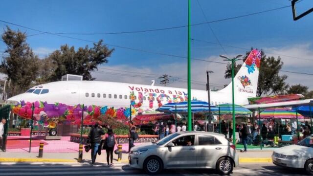 Avión biblioteca en Iztapalapa