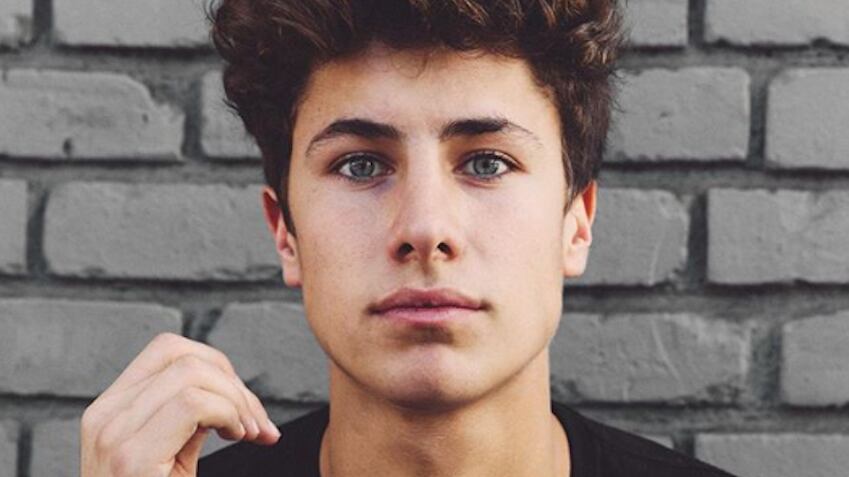 Juanpa Zurita pierde su vuelo por atender a la prensa: “Yo la regué”