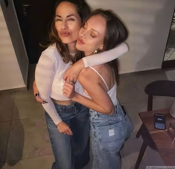 Bárbara Mori, Ester Expósito