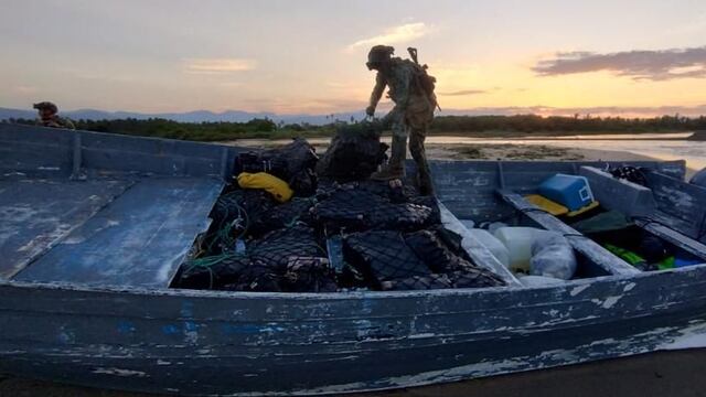 Secretaría de Marina detecta embarcaciones contrabandistas en Acapulco, Guerrero