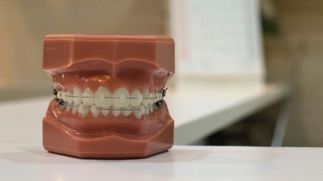 Covid-19: Lavarse los dientes reduciría el riesgo de contagio