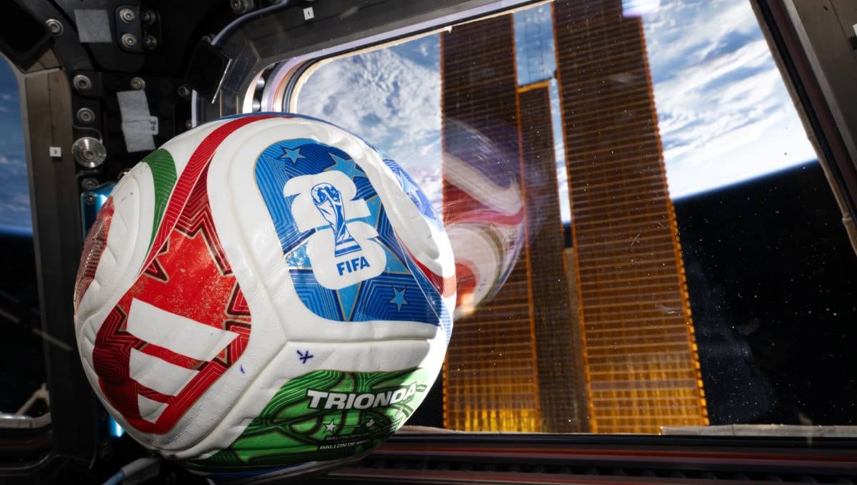 Balón Mundial del 2026 en el espacio