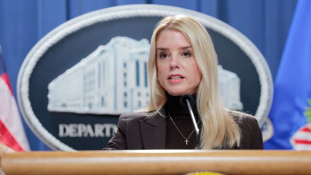 Pam Bondi, fiscal general de Estados Unidos