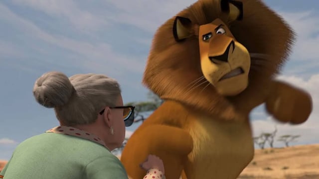 Los memes de doña Carlota, la abuelita sicaria de Chalco