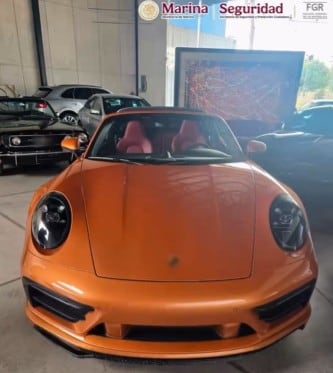 Aseguran 39 autos de lujo en agencia Dimont de Vía Atlixcáyotl tras captura de “El Amarillo”
