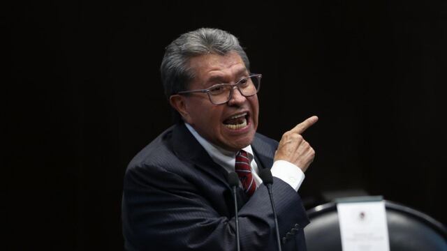 Ricardo Monreal presentará iniciativa contra tarjetas de crédito no pedidas