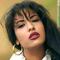Lanzan línea de maquillaje inspirada en Selena Quintanilla