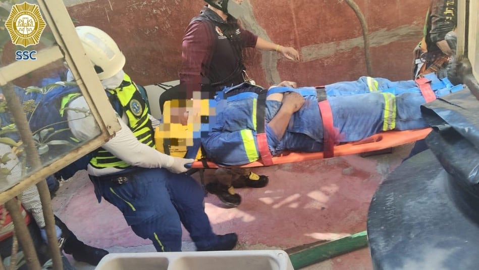 Colapsa grúa telescópica en Viaducto y Cuauhtémoc
