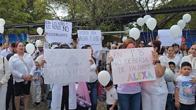 Homenaje a las niñas asesinadas en Badiraguato