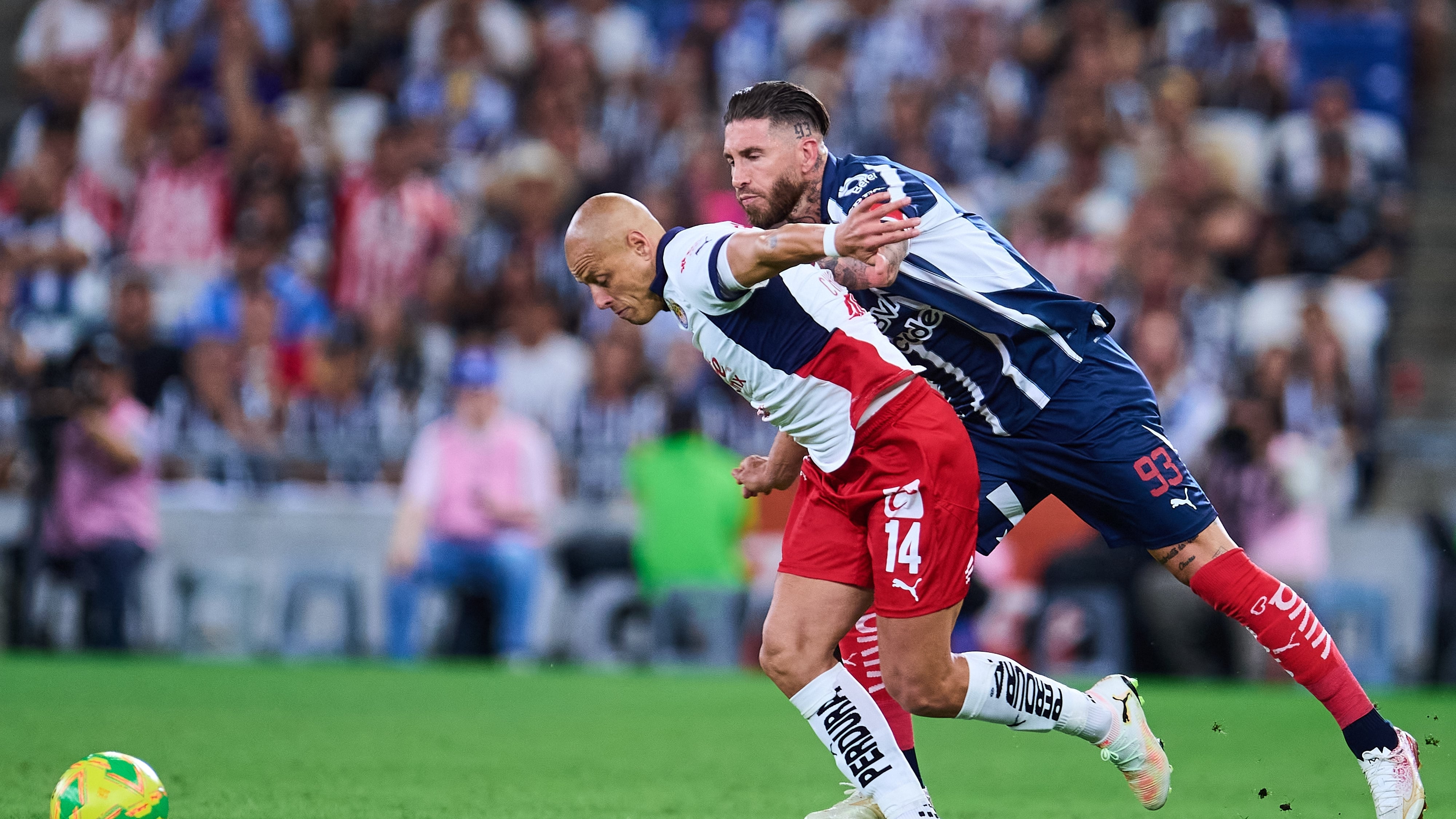 ¡A buscar otra sede! Chivas y Rayados se quedarían sin estadio para el Clausura 2026 por culpa del Mundial