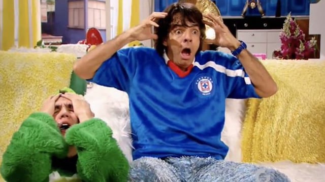 Ludovico Peluche apoyando al Cruz Azul